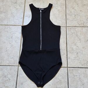 Express Bodysuit Women XS Black Body Contour Sleeveless Ribbed Front Zip Classic